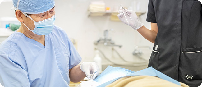 粉瘤・ほくろ・巻き爪など形成外科医による皮膚疾患の手術にも対応