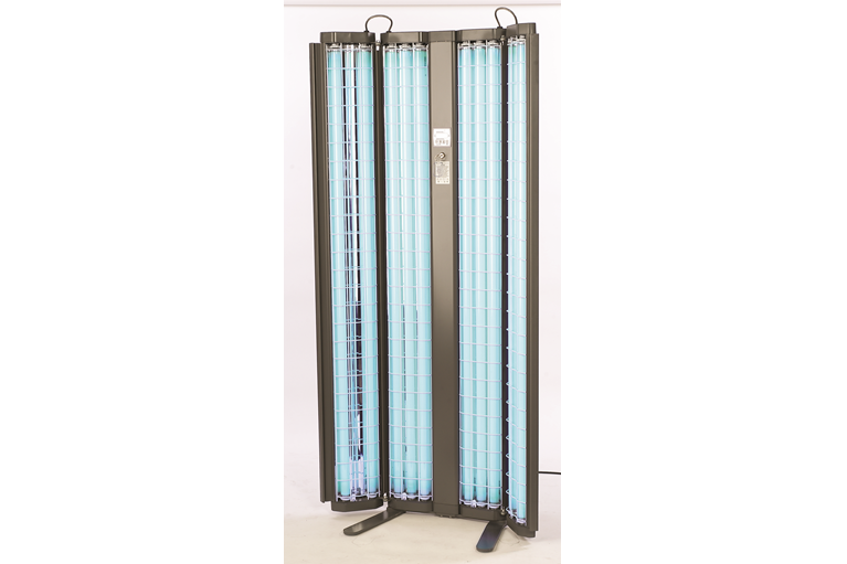 CANDERA社　紫外線治療器 Daavlin 7 Series